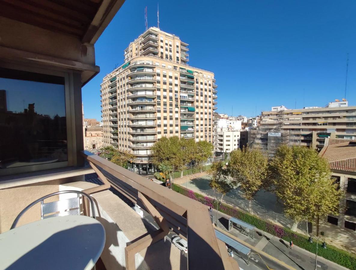 Sunny Apartment With Fantastic Terrace Views! Walencja Zewnętrze zdjęcie